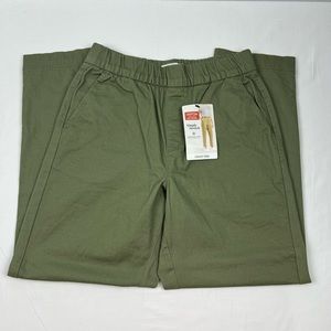 Signature by Levi Strauss & Co women’s pull on Chino pants